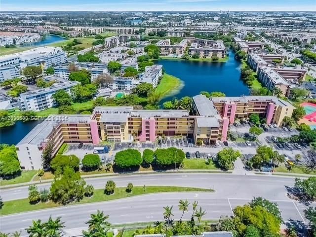 8775 Park Blvd, Unit 309, Miami, FL 33172 Photo