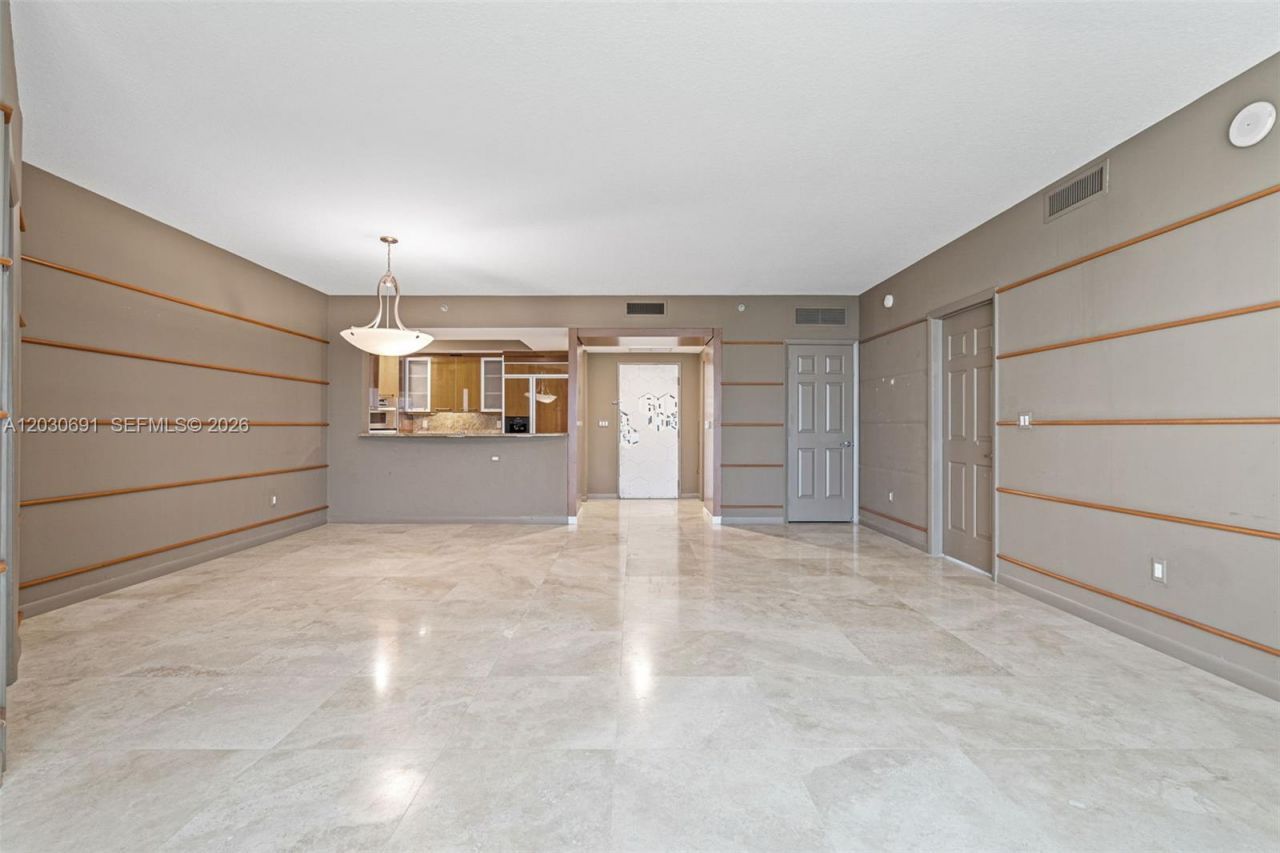 1819 SE 17th St , Unit 603, Fort Lauderdale, FL 33316 Photo
