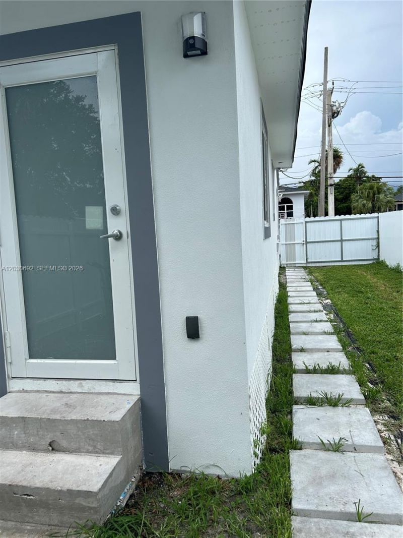 Please Call For Address, Unit a, Miami, FL 33144 Photo