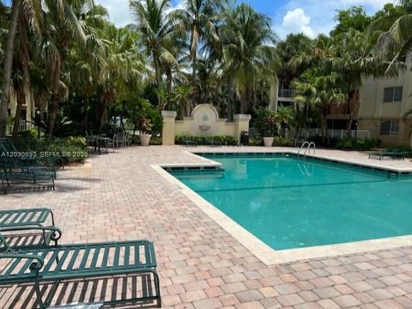 5612 Rock Island Rd , Unit 154, Tamarac, FL 33319