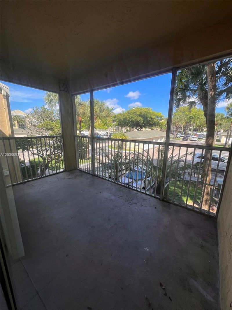 5612 Rock Island Rd , Unit 154, Tamarac, FL 33319 Photo