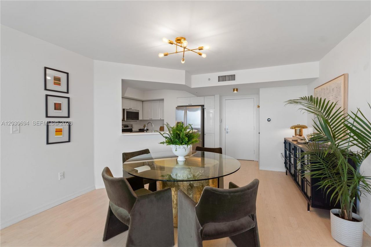1800 Sunset Harbour Dr , Unit 1003, Miami Beach, FL 33139 Photo