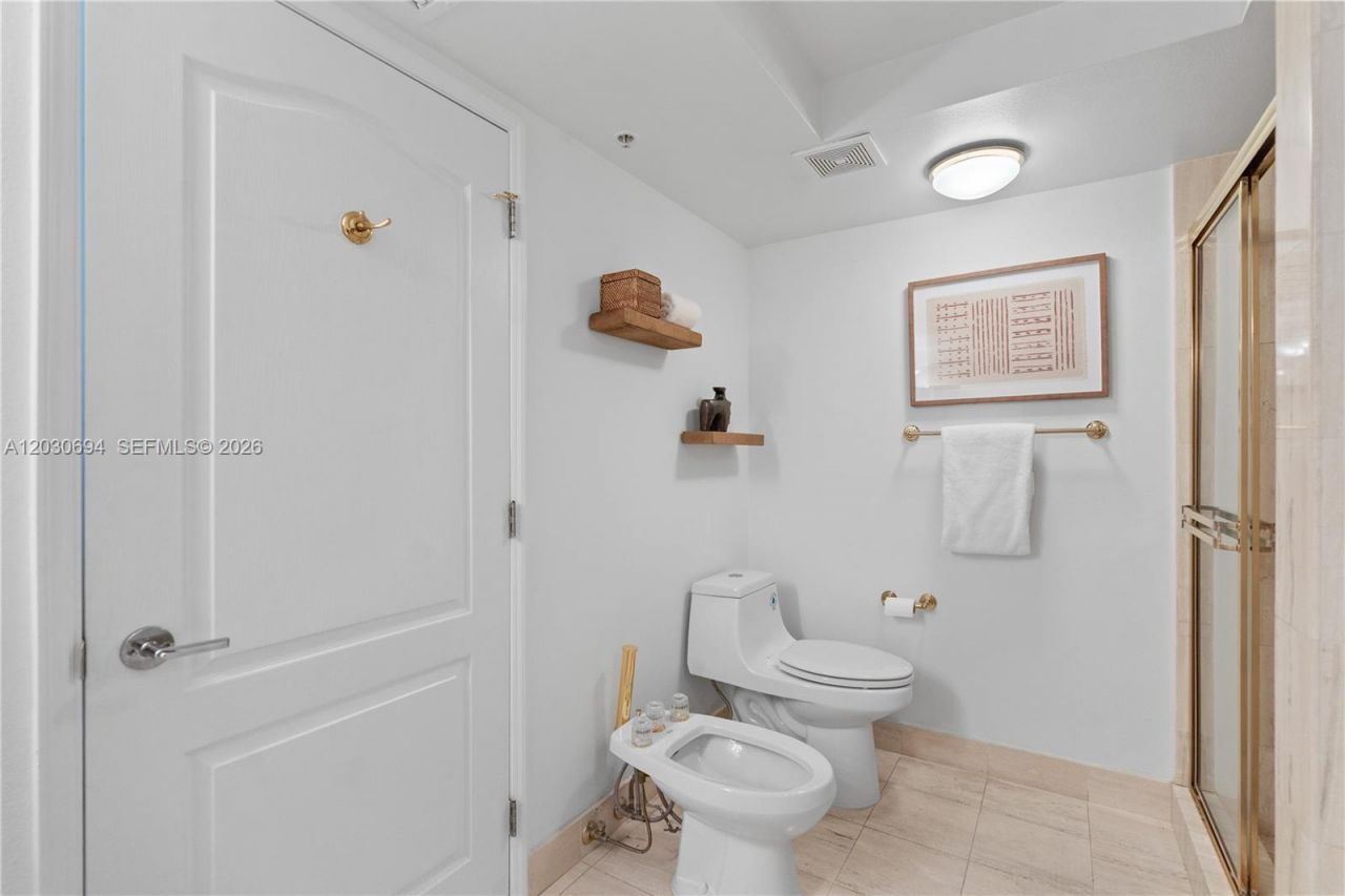 1800 Sunset Harbour Dr , Unit 1003, Miami Beach, FL 33139 Photo