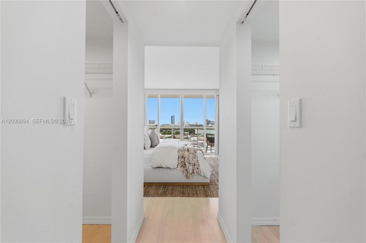 1800 Sunset Harbour Dr , Unit 1003, Miami Beach, FL 33139 Photo