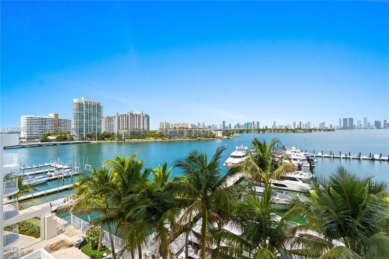 1800 Sunset Harbour Dr , Unit 1003, Miami Beach, FL 33139 Photo