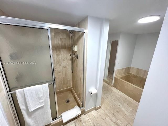 1717 N Bayshore Dr , Unit A-1450, Miami, FL 33132 Photo