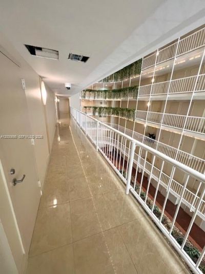 1717 N Bayshore Dr , Unit A-1450, Miami, FL 33132 Photo