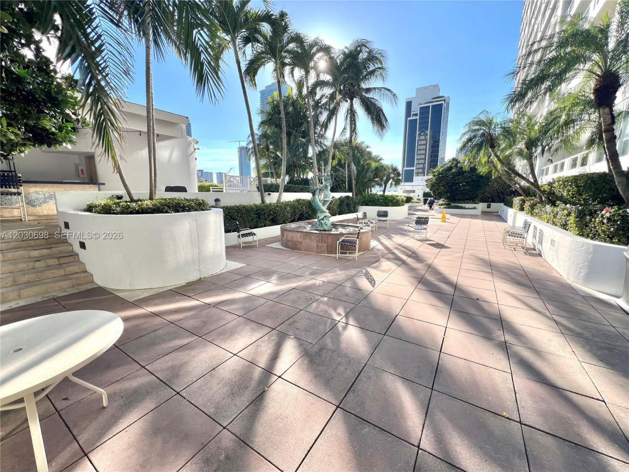 1717 N Bayshore Dr , Unit A-1450, Miami, FL 33132 Photo