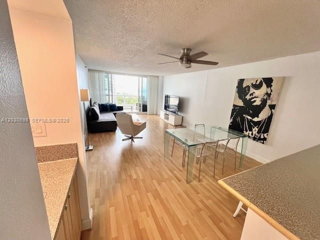 1717 N Bayshore Dr , Unit A-1450, Miami, FL 33132 Photo