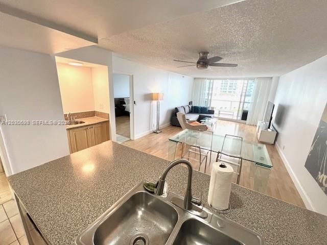 1717 N Bayshore Dr , Unit A-1450, Miami, FL 33132 Photo