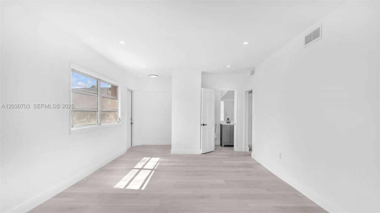 1365 NW 55th Ter, Unit B, Miami, FL 33142 Photo