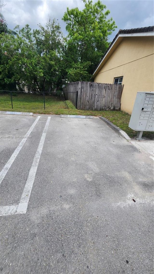 3826 SW 48th Ave , Unit 3826, Hollywood, FL 33023 Photo