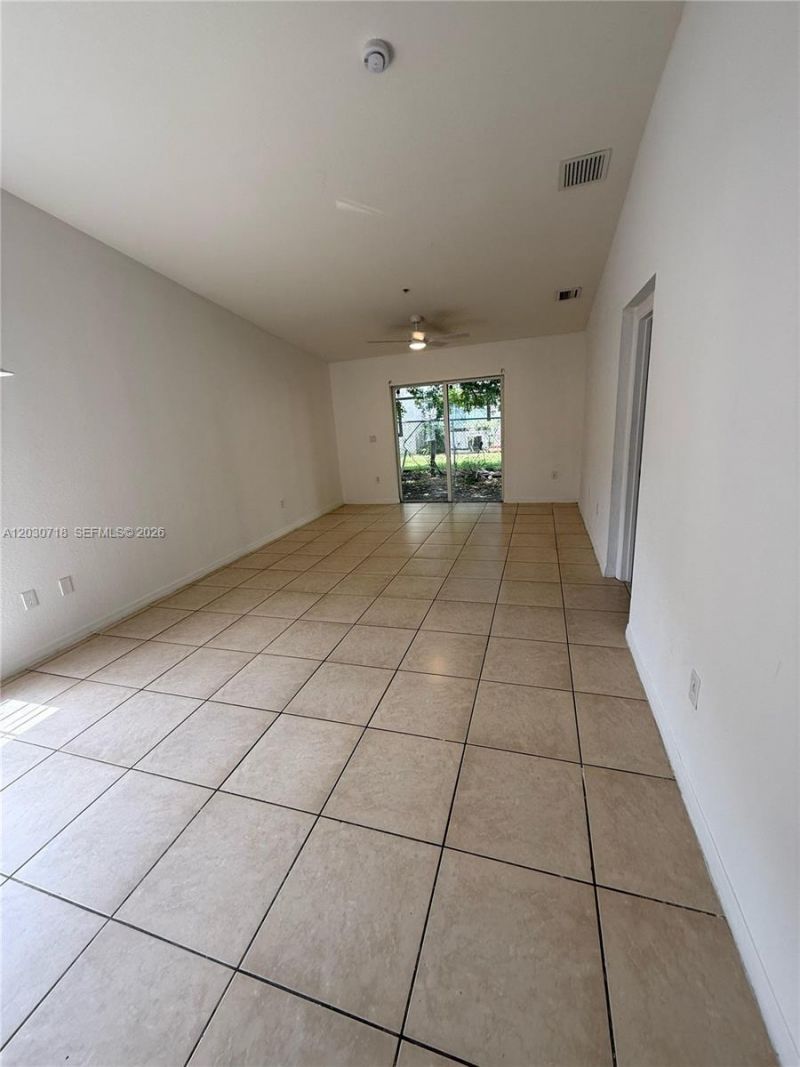 3826 SW 48th Ave , Unit 3826, Hollywood, FL 33023 Photo