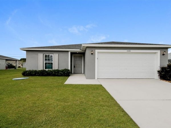 3542 SW Viceroy St , Port St. Lucie, FL 34953