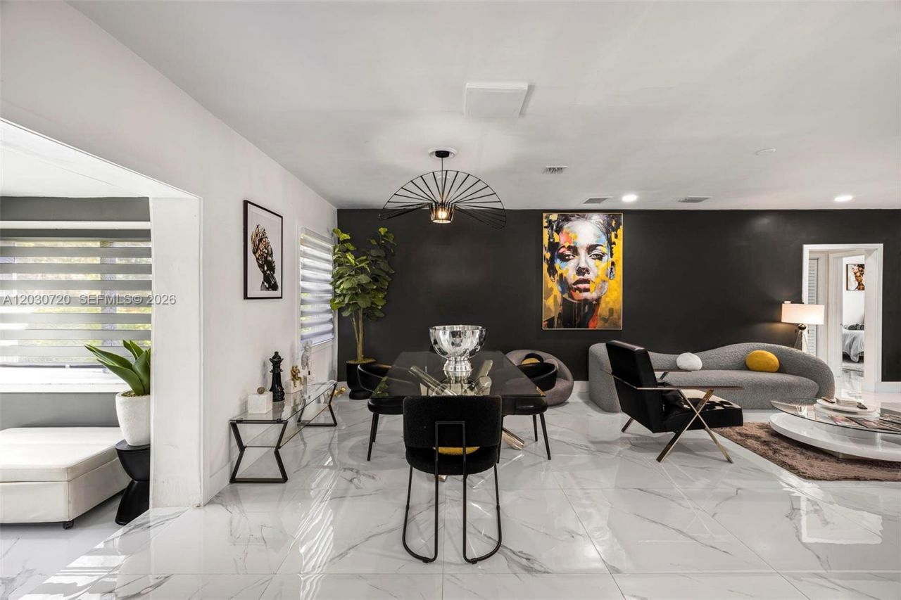 285 NW 45th St, Miami, FL 33127 Photo