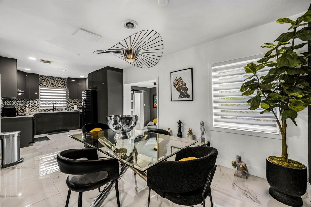 285 NW 45th St, Miami, FL 33127 Photo