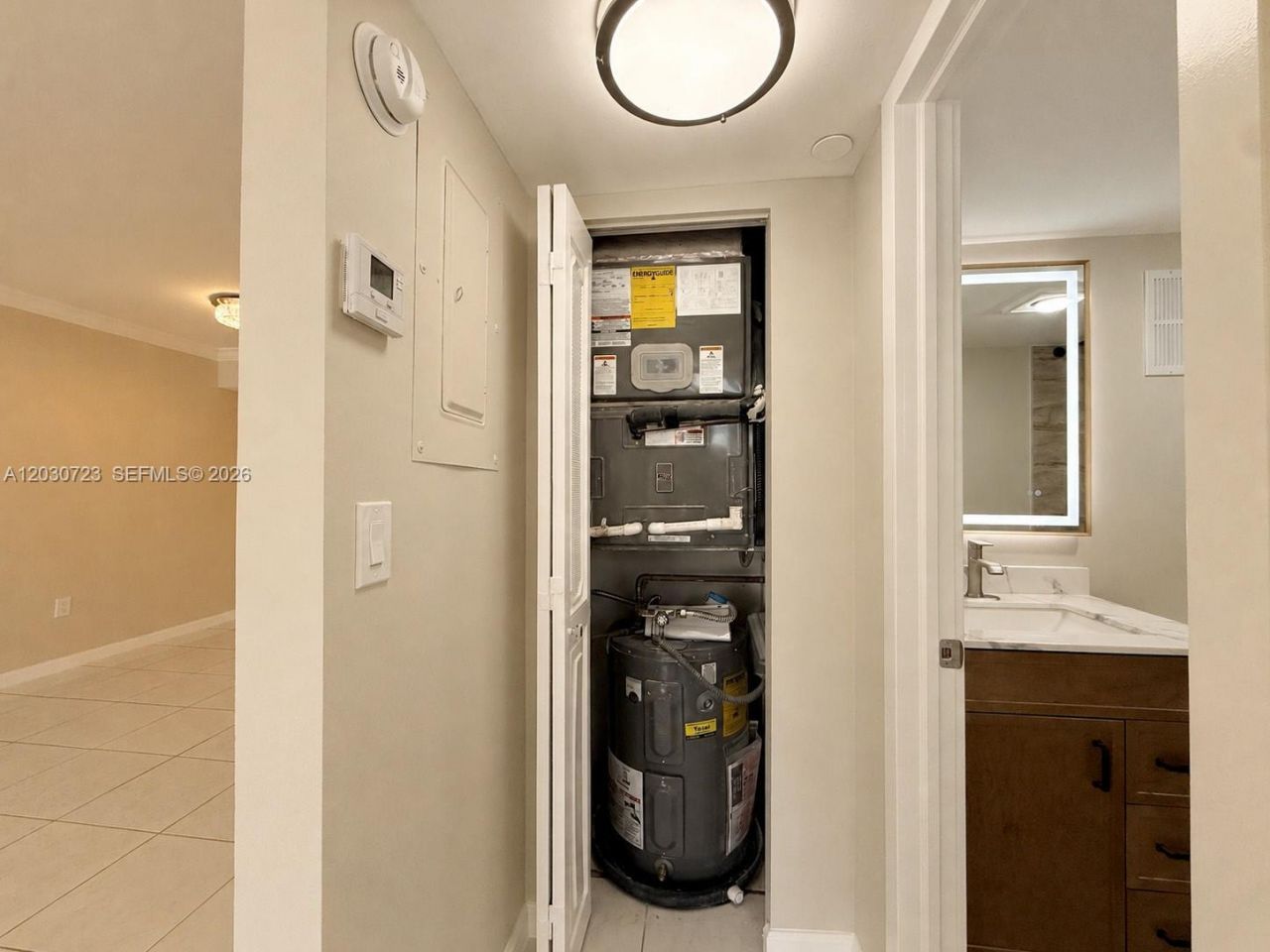 1300 St Charles Pl , Unit 303, Pembroke Pines, FL 33026 Photo