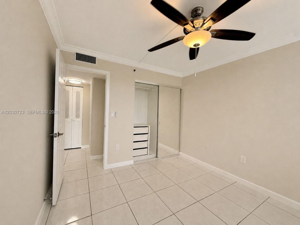 1300 St Charles Pl , Unit 303, Pembroke Pines, FL 33026 Photo