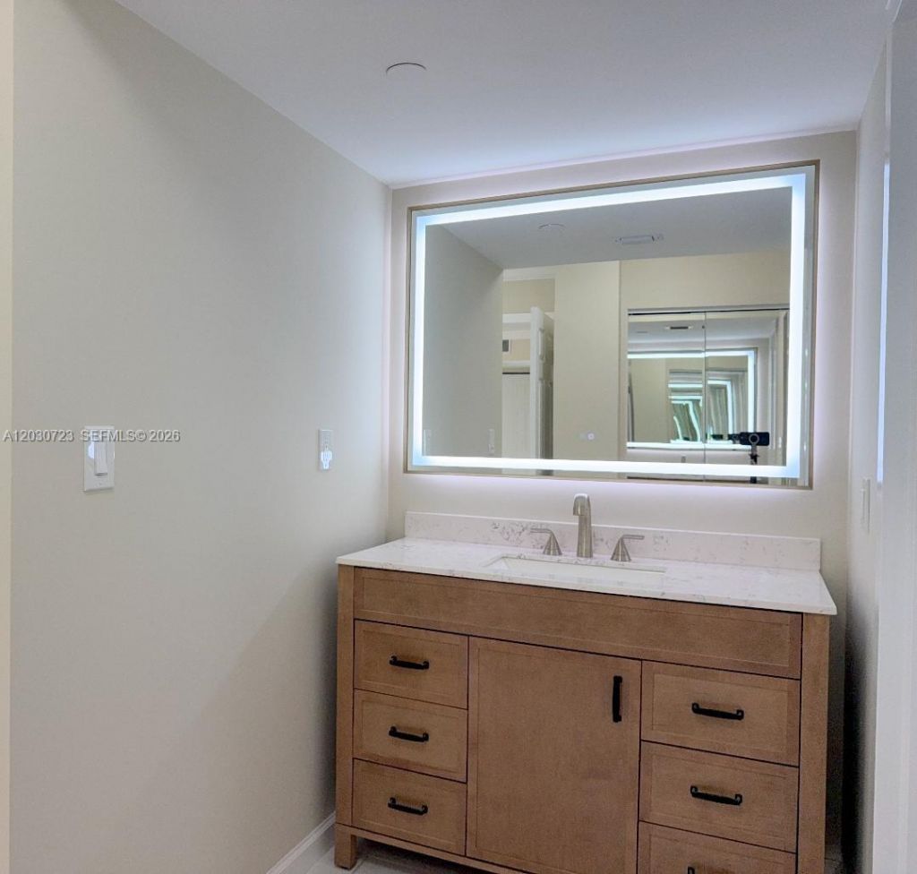 1300 St Charles Pl , Unit 303, Pembroke Pines, FL 33026 Photo