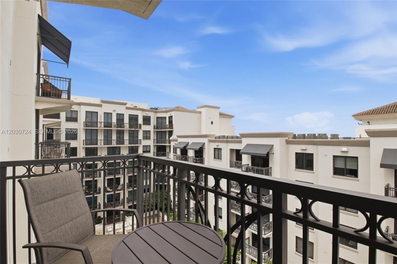 301 Altara Ave, Unit LPH902, Coral Gables, FL 33146 Photo