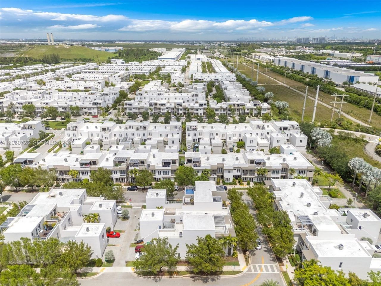 10545 NW 63rd Ter , Doral, FL 33178 Photo
