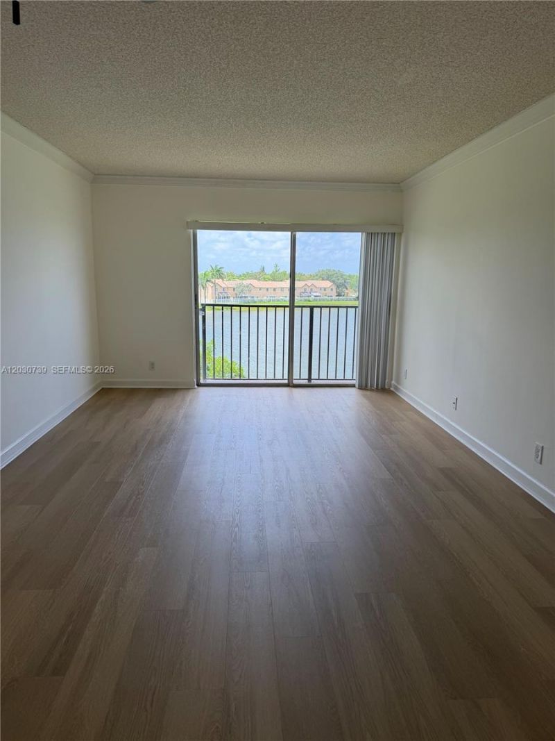8560 N Sherman Cir, Unit 404, Miramar, FL 33025 Photo