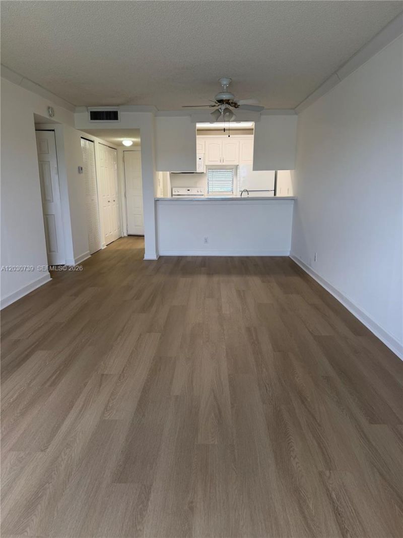 8560 N Sherman Cir, Unit 404, Miramar, FL 33025 Photo