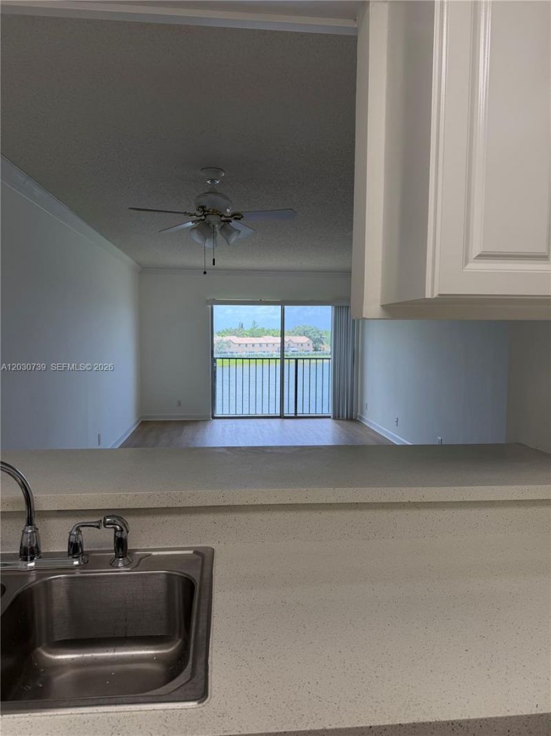 8560 N Sherman Cir, Unit 404, Miramar, FL 33025 Photo