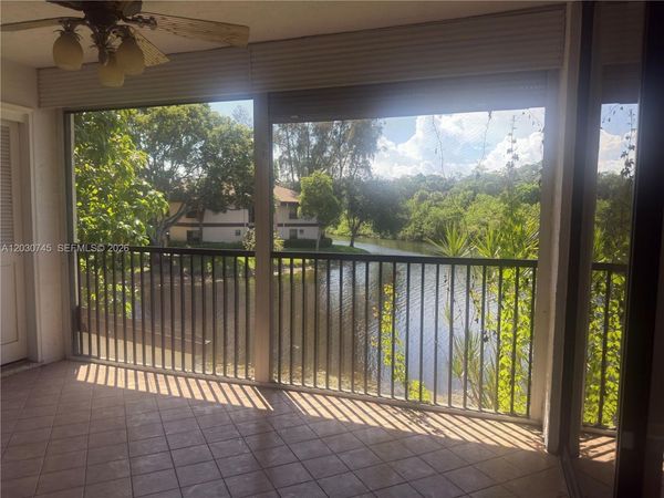 2526 N Carambola Cir N, Unit 1821, Coconut Creek, FL 33066