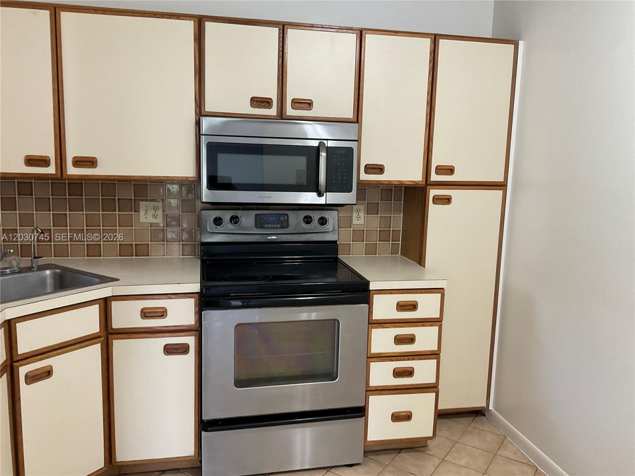 2526 N Carambola Cir N , Unit 1821, Coconut Creek, FL 33066 Photo