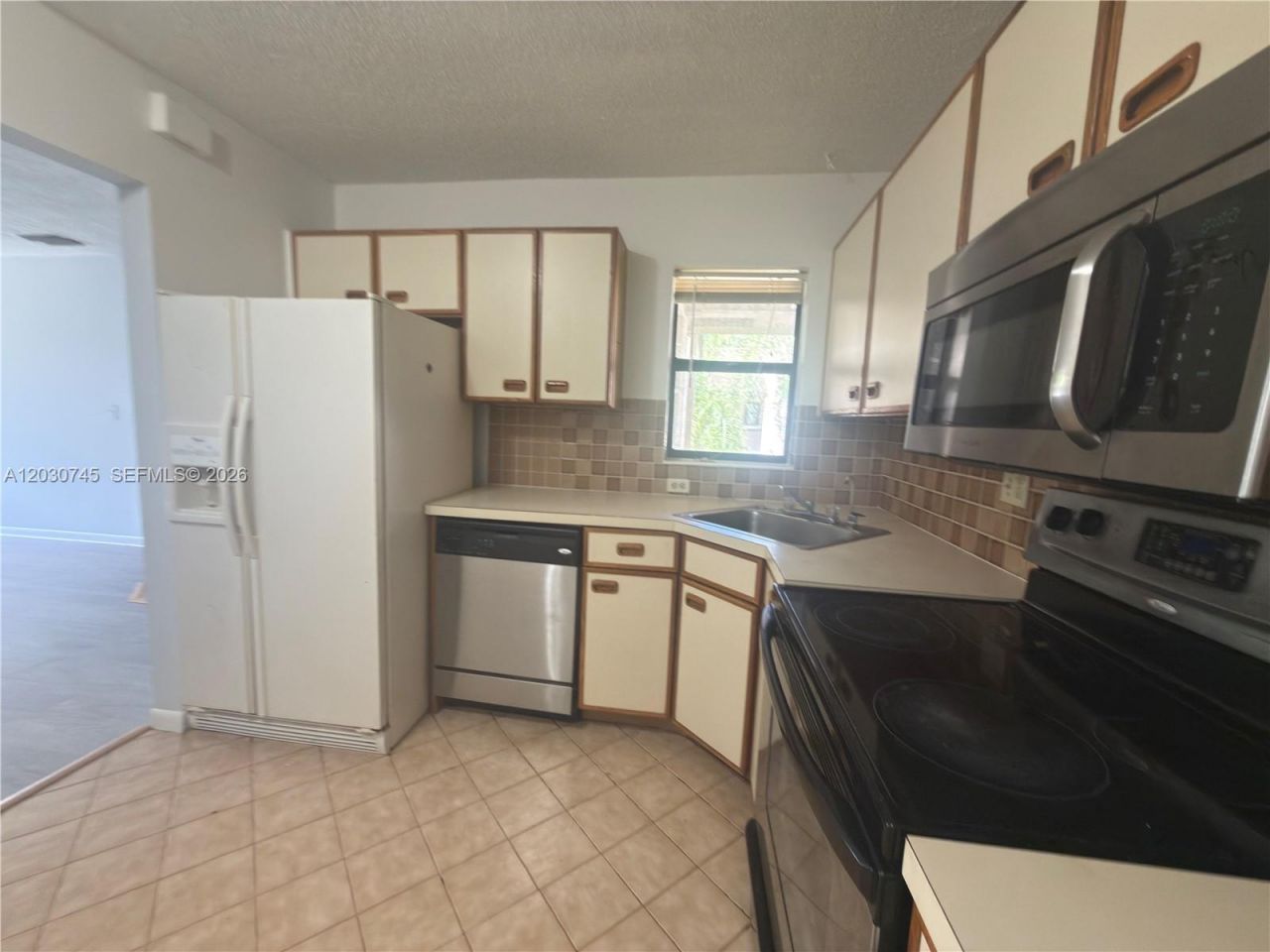 2526 N Carambola Cir N, Unit 1821, Coconut Creek, FL 33066 Photo