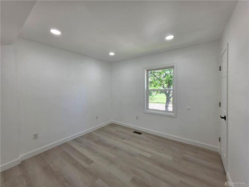 1365 Saint Adalbert Avenue, Dayton, OH 45404 Photo 24