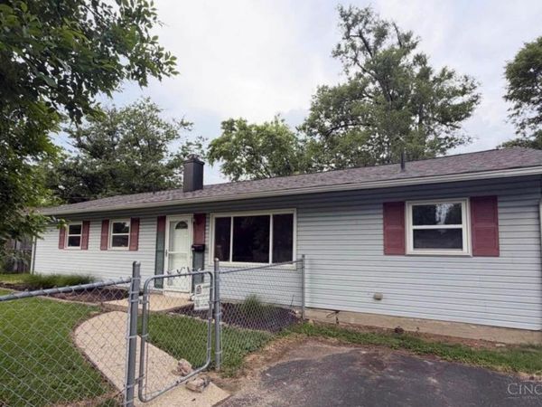 8490 Smallwood Lane, Cincinnati, OH 45236
