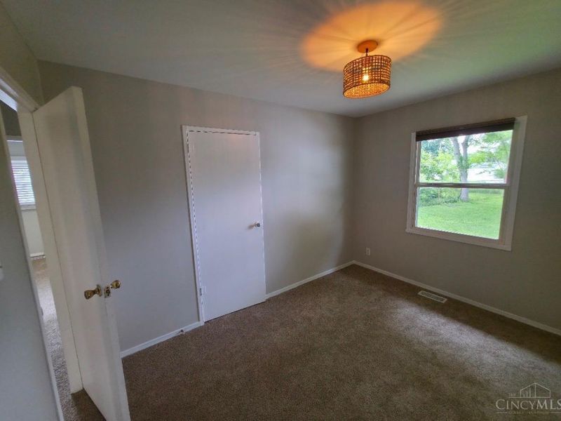 8490 Smallwood Lane, Sycamore Township, OH 45236 Photo 12