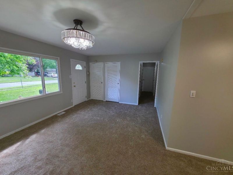 8490 Smallwood Lane, Sycamore Township, OH 45236 Photo 3