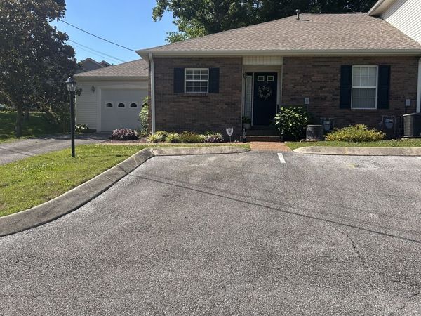 109 Eastdale Ln , Dickson, TN 37055