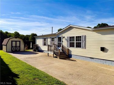531 Herrick Street, Uhrichsville, OH 44683