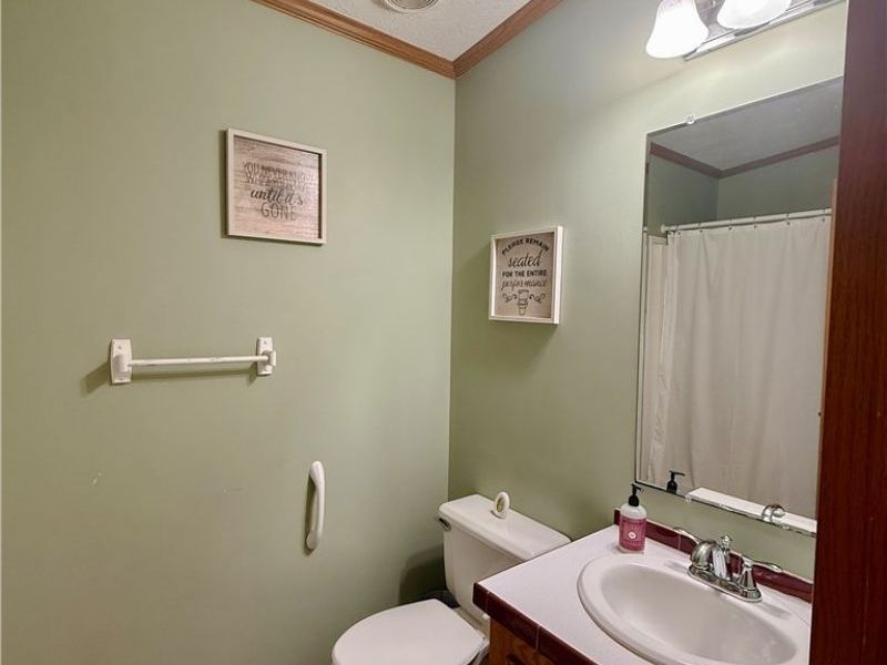 531 Herrick Street, Uhrichsville, OH 44683 Photo 16