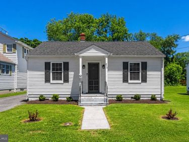 216 WALNUT STREET, BERRYVILLE, VA 22611