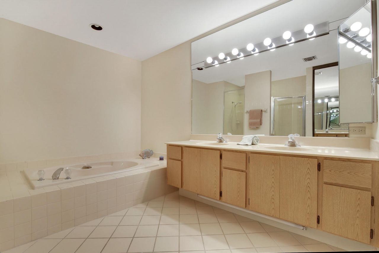 211 E River Park Drive, Jupiter, FL 33477 Photo