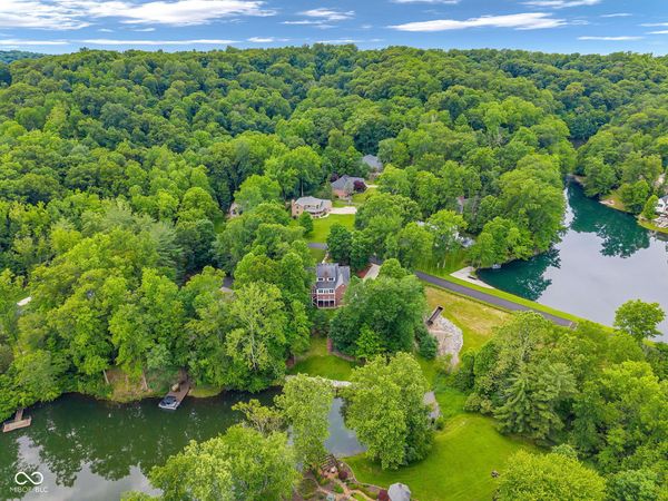 4181 N Foxcliff North Drive W, Martinsville, IN 46151