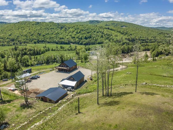 22 MacKenna Way, Errol, NH 03579