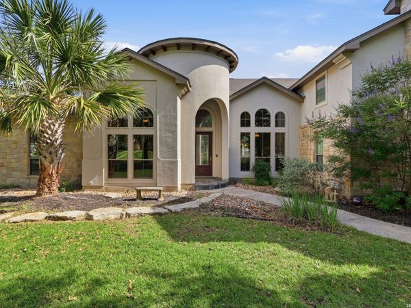 8036 Tradition Oak, Boerne, TX 78015