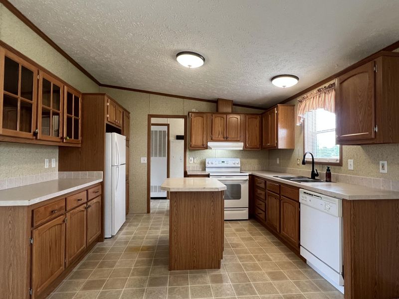 475 N Main Street, Lakeview, OH 43331 Photo 14