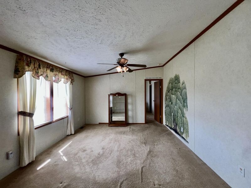 475 N Main Street, Lakeview, OH 43331 Photo 32