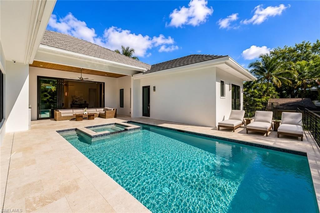 1364 Cypress Woods Dr , Naples, FL 34103 Photo
