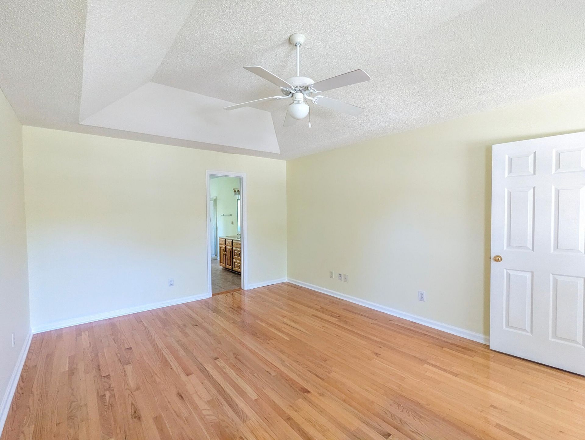 150 Haleswood Circle Photo 18