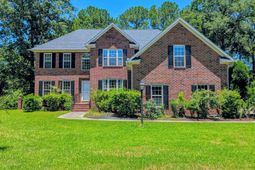 150 Haleswood Circle photo 4