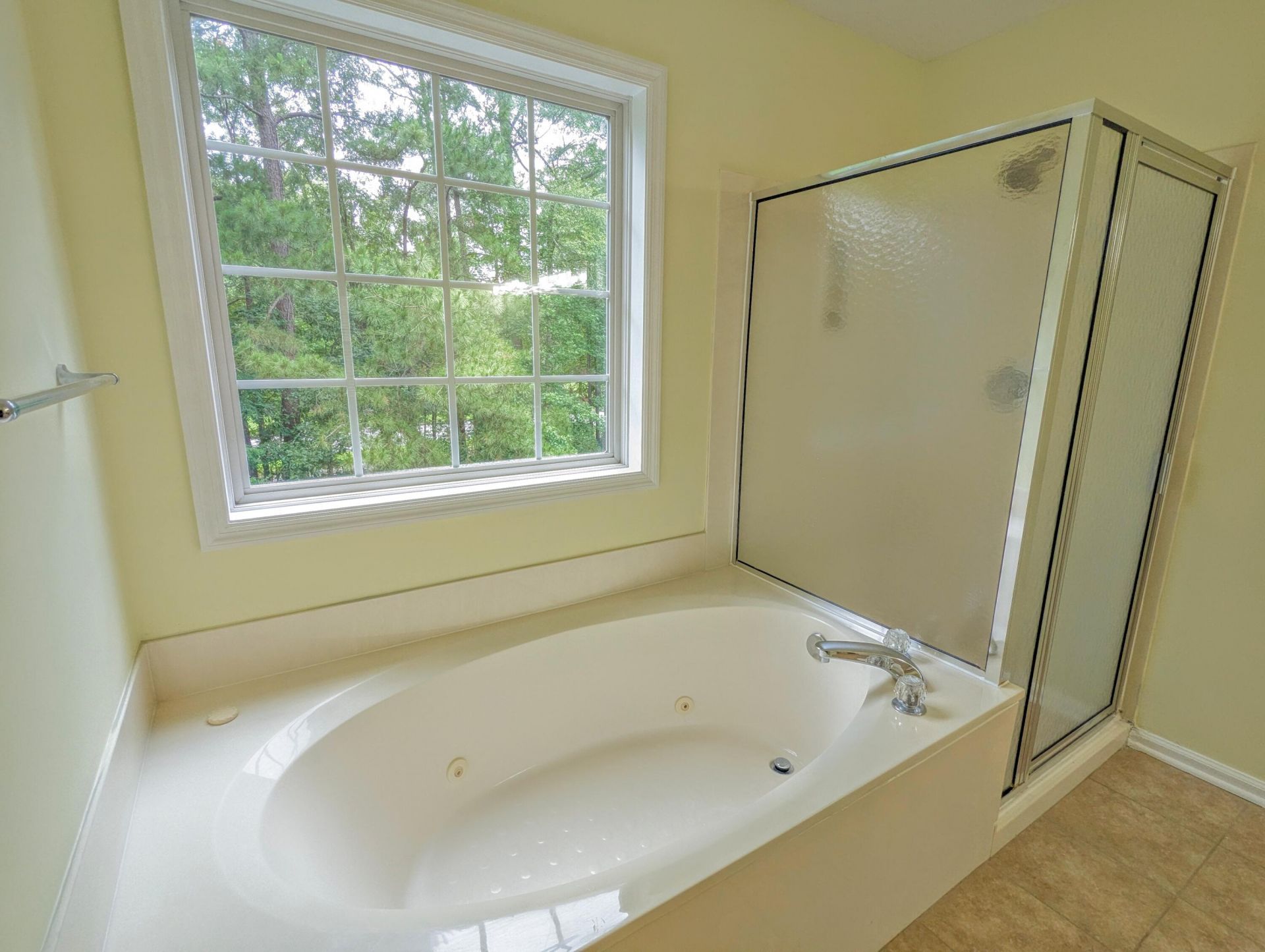 150 Haleswood Circle Photo 20