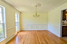 150 Haleswood Circle photo 4